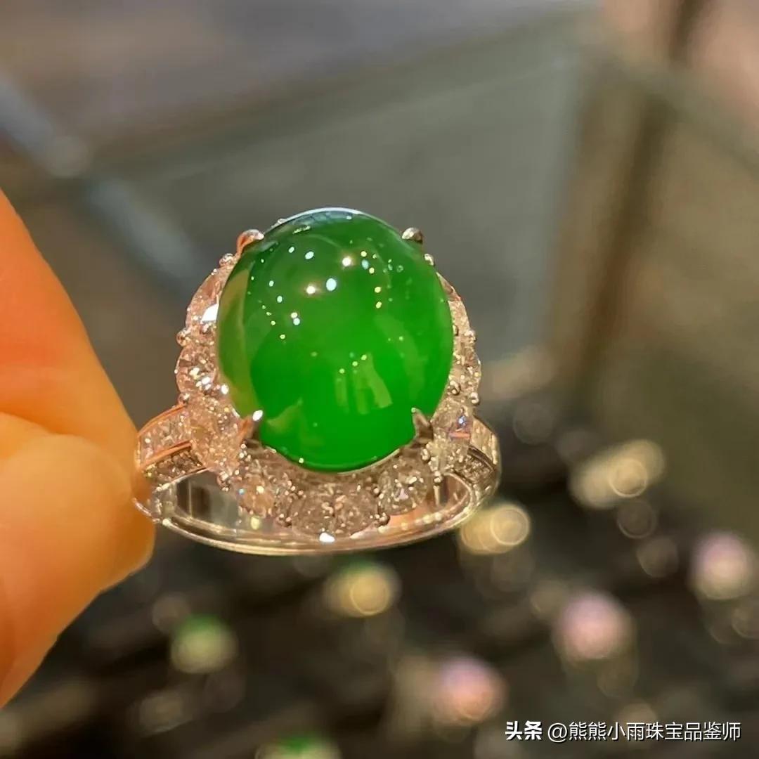 我们买到的戒指是真是假,网上买的戒指没有钢印是正品吗