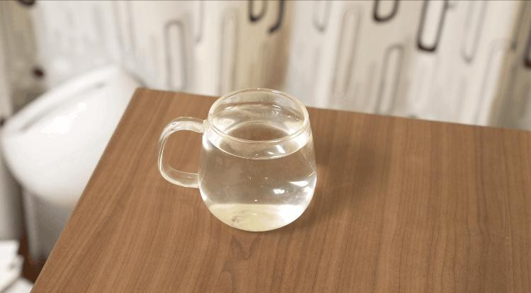 自己办公桌面布置,最简单的办公室桌面布置图