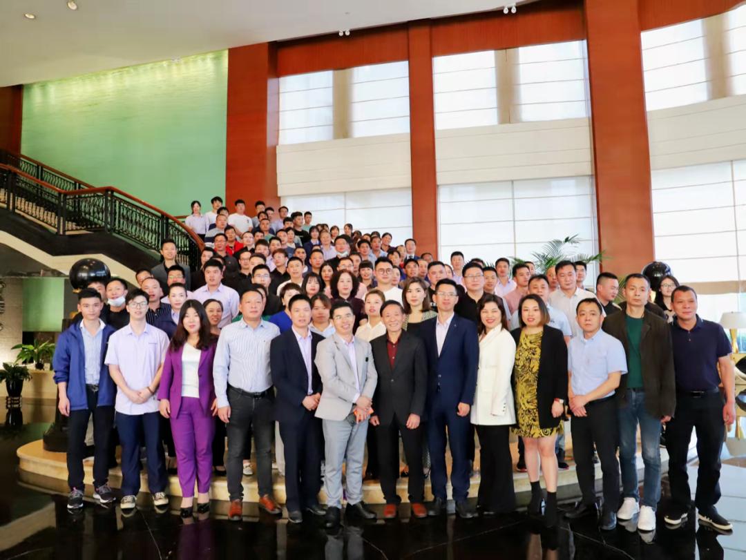 瓦科简介,瓦科最新视频完整版