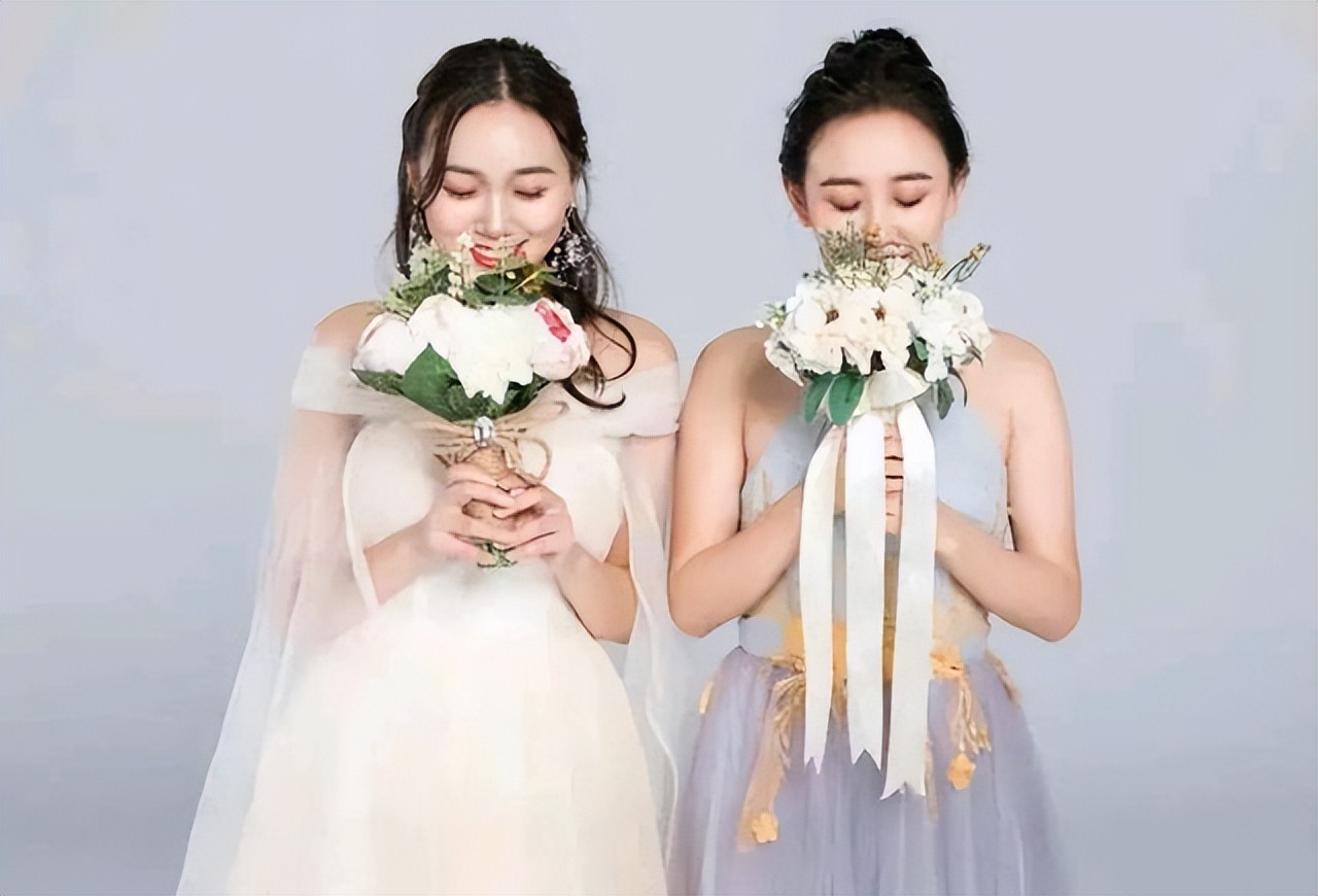 00后女生兼职伴娘,00后女大学生兼职一天月入过万