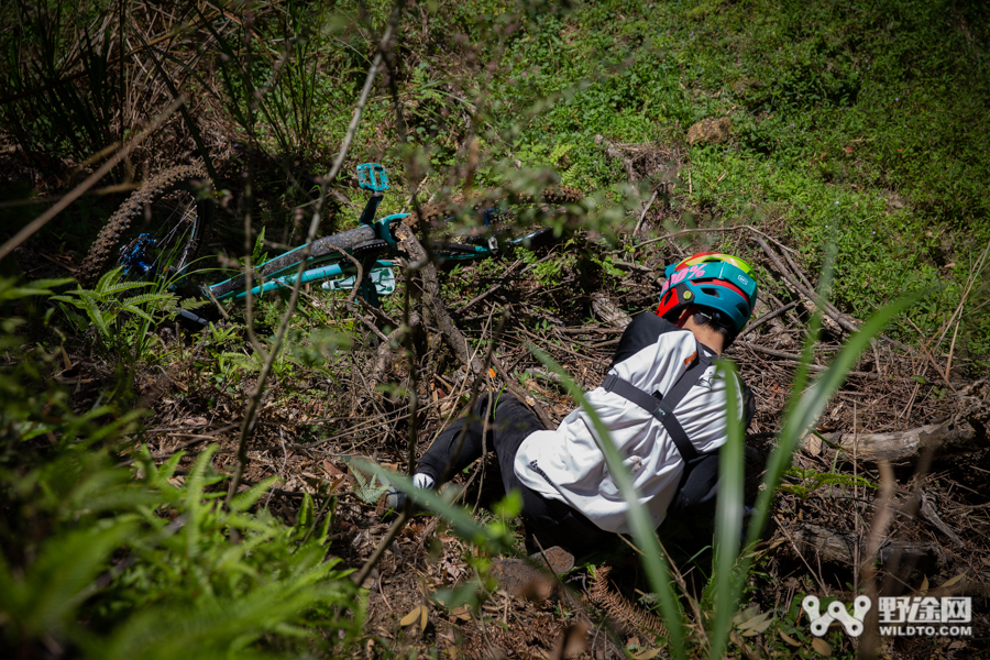 摔车脑震荡,车祸脑震荡恢复的最佳方法
