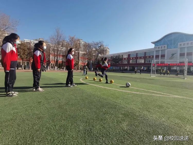 石嘴山市第二十一小学校园足球以“球”育人做“足”特色