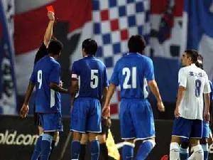 是“反黑先锋”还是无理取闹？武汉足球需要端正心态