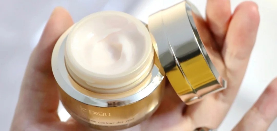 这些眼霜滋润补水抗老,四种国货好眼霜