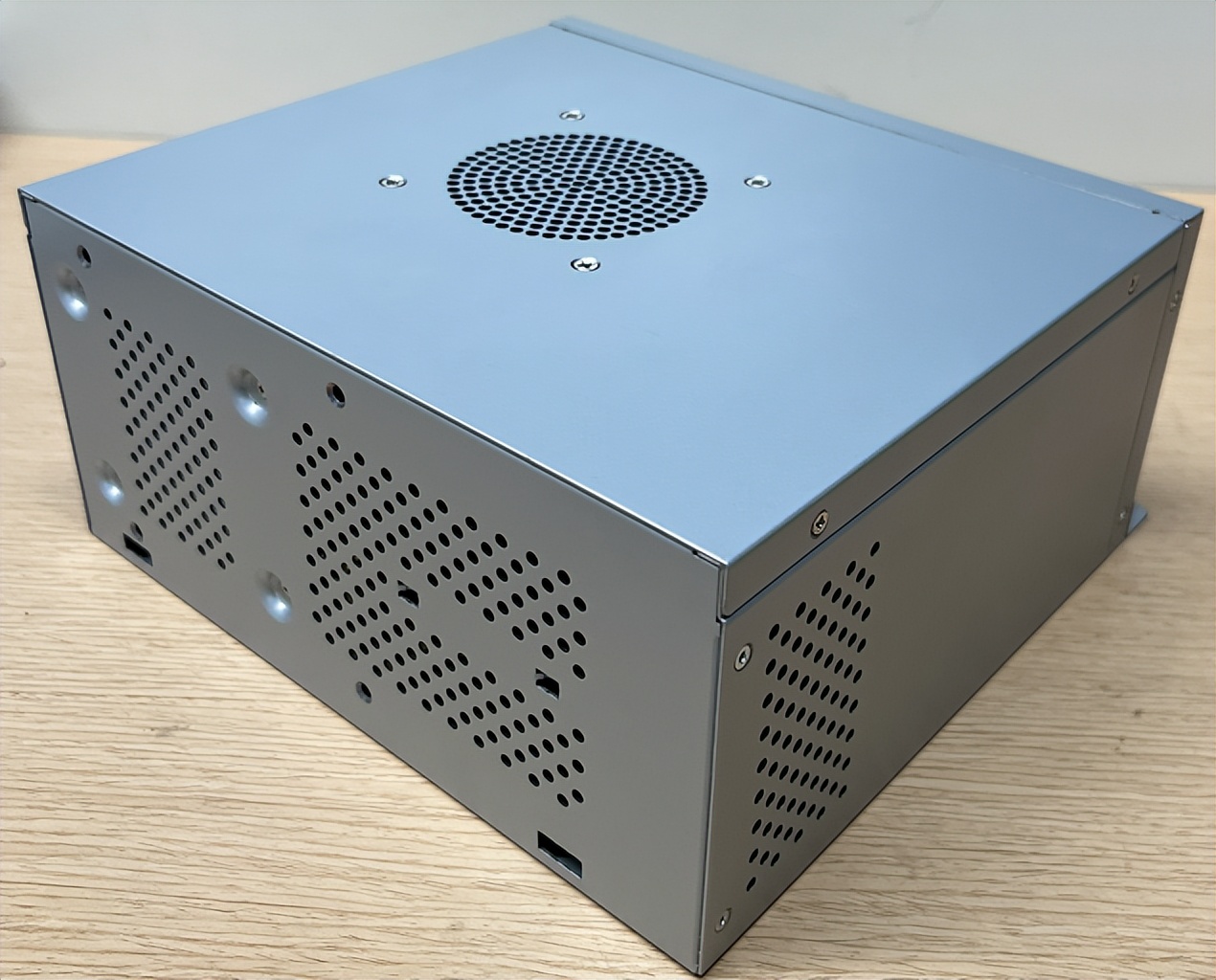 广东龙芯计算机,广东龙芯公司