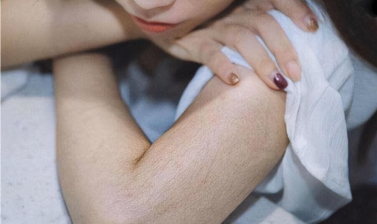 鐢风敓浼氫粙鎰忓コ鏈嬪弸鏈夎厠姣涘悧,鐢锋湅鍙嬩細浠嬫剰濂崇敓鏈夎厠姣涘悧