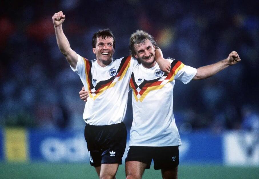 世界杯十大前腰,斯内德在欧洲杯的地位