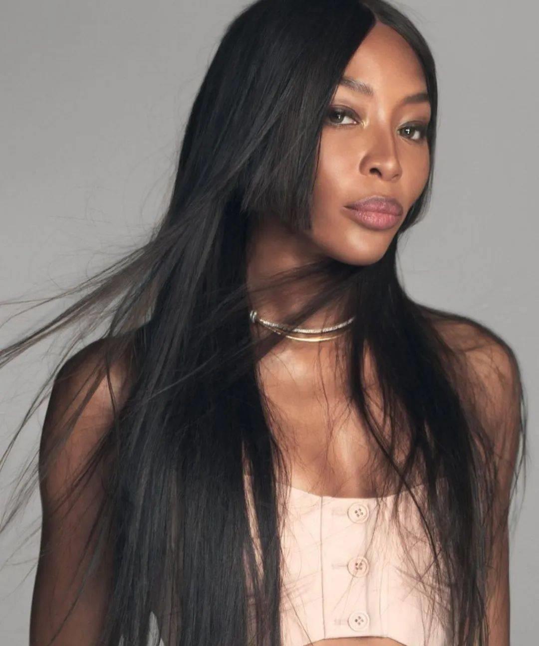 英国黑珍珠超模,英国国宝超模