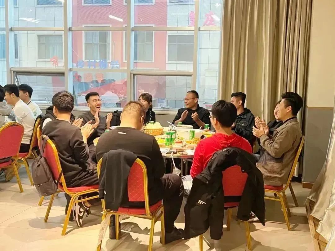 不忘初心勇往直前盛途科技公司2022秋季团建