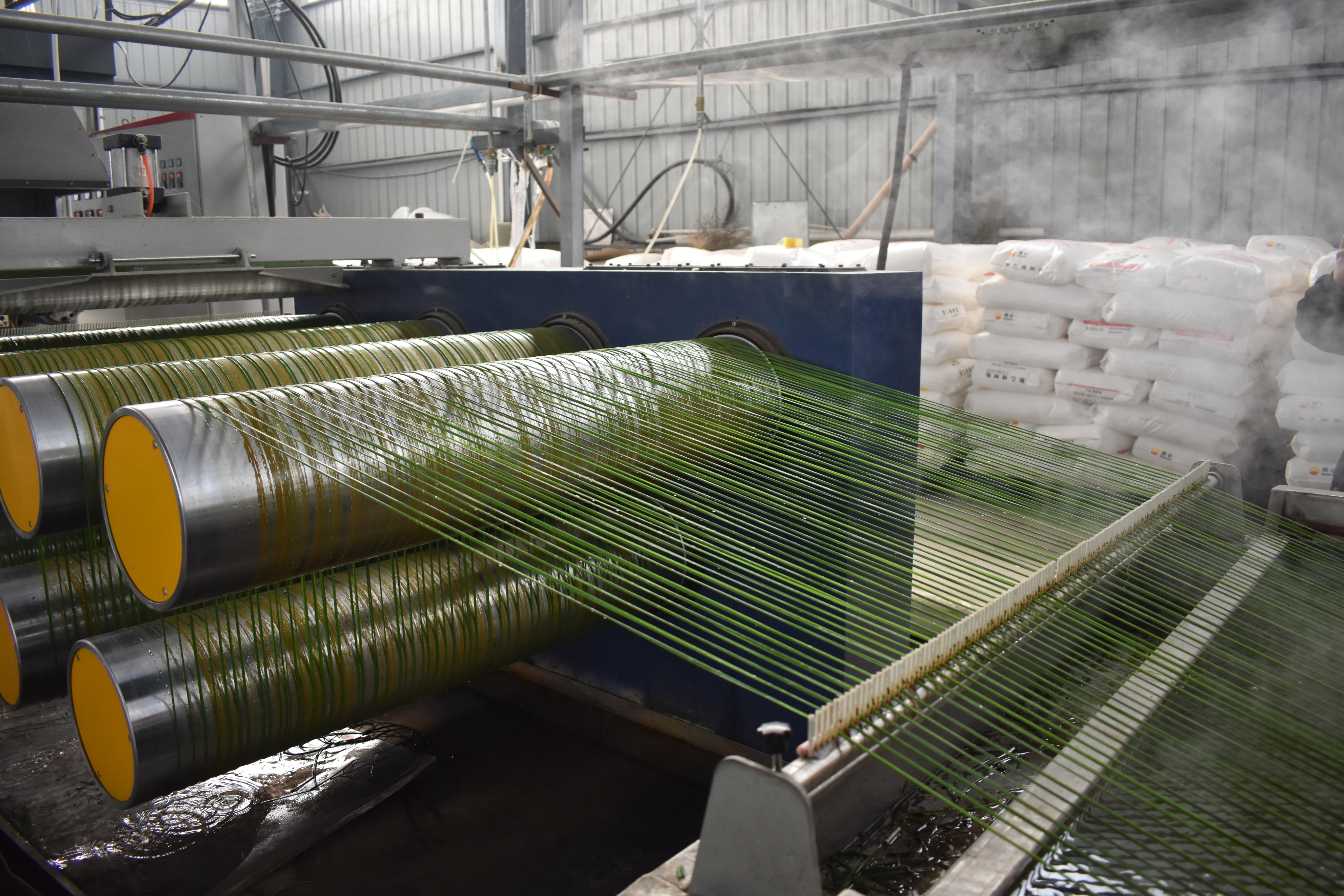 人造足球场草坪施工方法视频教程,人造草坪施工方法