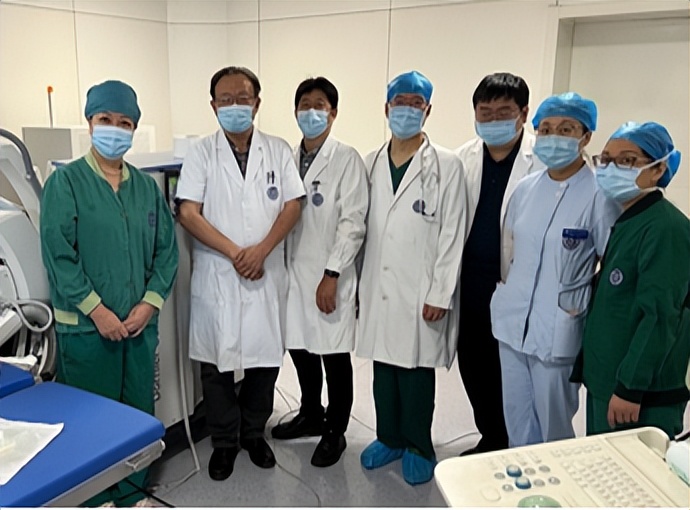 北京大学人民医院保胆取石,儿童结石微创手术