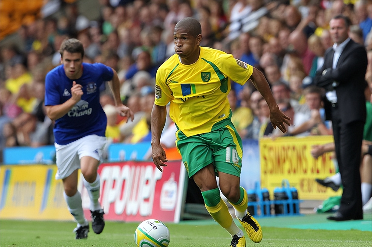 「怀旧英超」西蒙·杰克逊：流浪、坚守，加拿大男孩的足球岁月