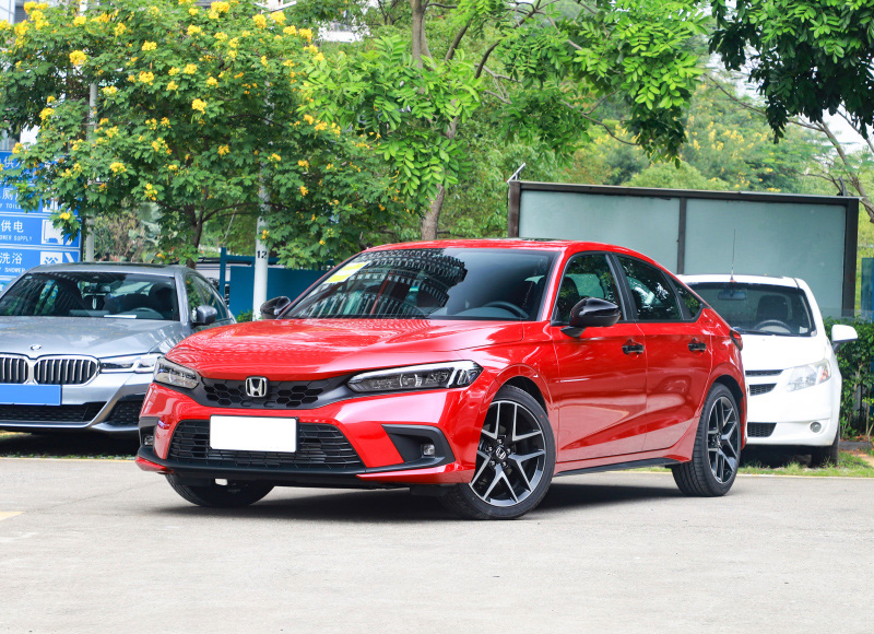 2022比亚迪宋plusdmi尊贵版时空灰,国产轿车排行榜前十名比亚迪