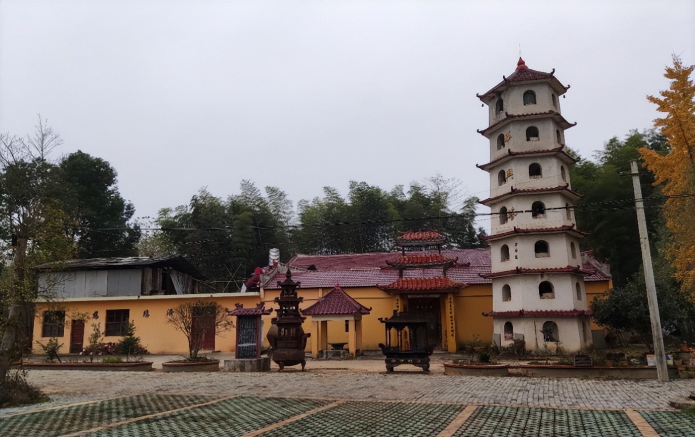 崇阳白霓古堰 (崇阳白霓镇千年古堰)