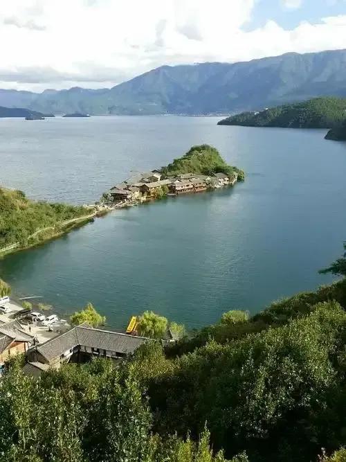 中国民族大家庭有多少少数民族,中华民族大家庭各民族分布特点