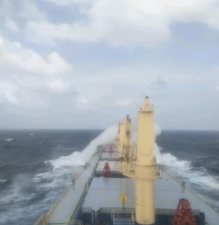 海员在船的工作量跟什么有关,海员在轮船上都做什么