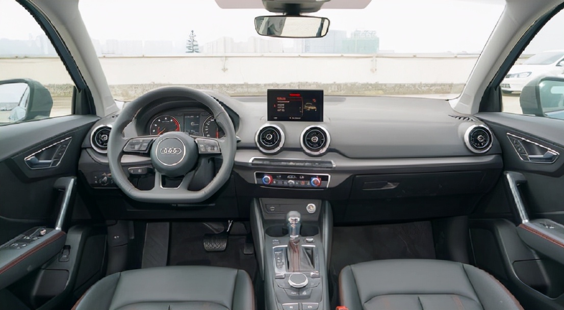 2019最适合女生开的suv,预算60万是最适合女生开的suv