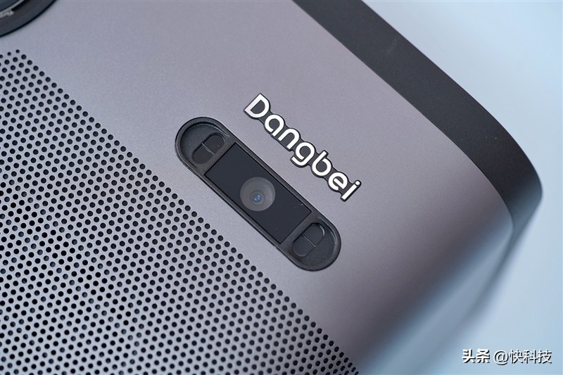 当贝f3最新投影,4000以内画质最好的投影仪