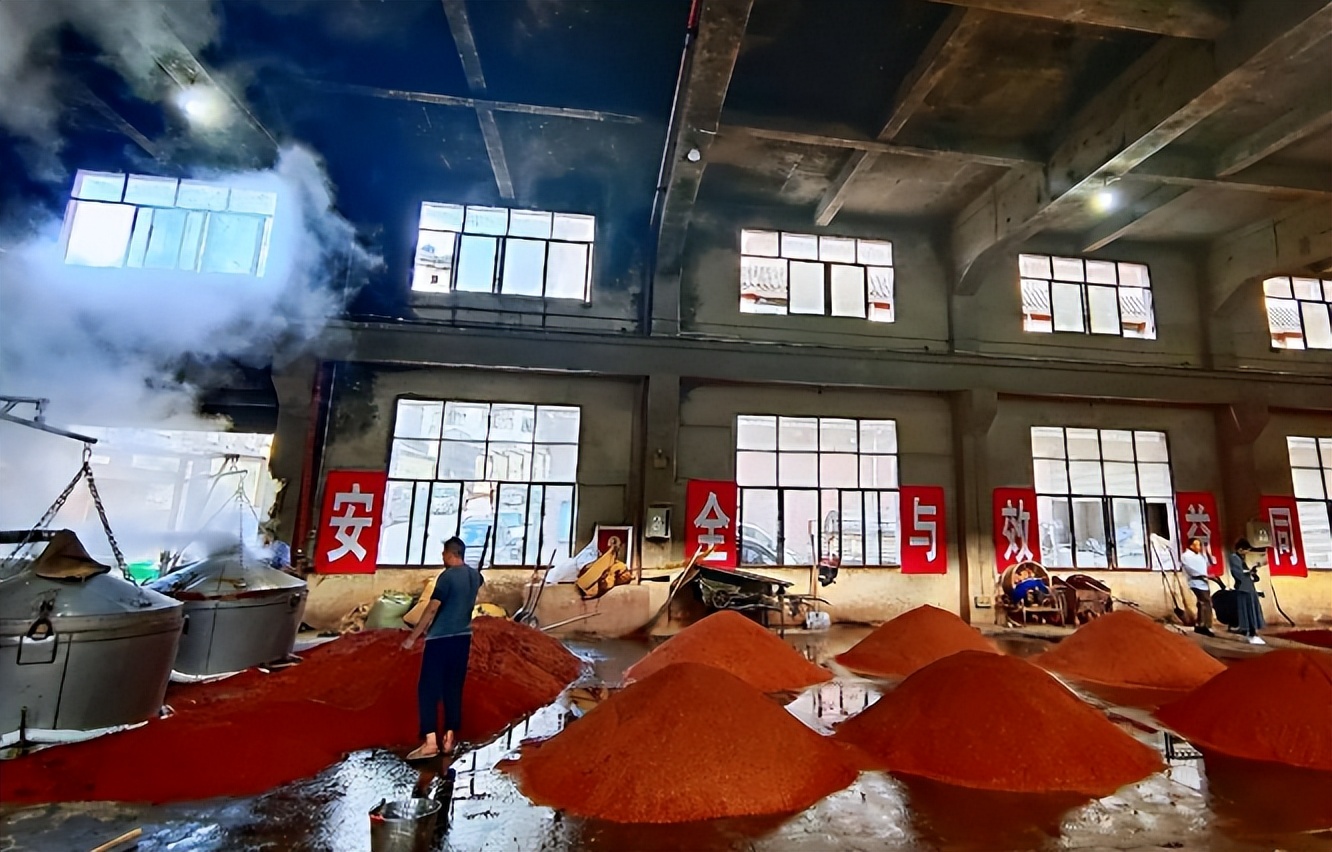 贵州人只喝酱香型白酒吗,贵州人喝茅台吗