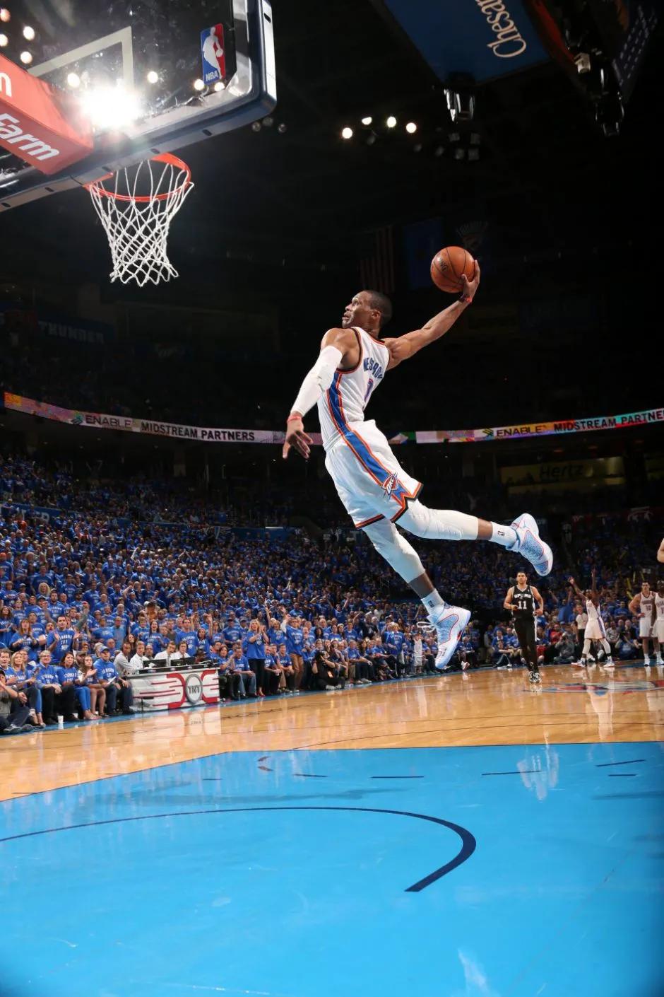 nba球星上脚的国产球鞋有哪些,nba各大球星签名鞋排名