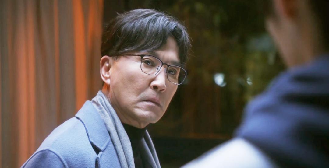 收视破2.1，女主角一出场就牢牢抓住了我眼球，这剧要火了