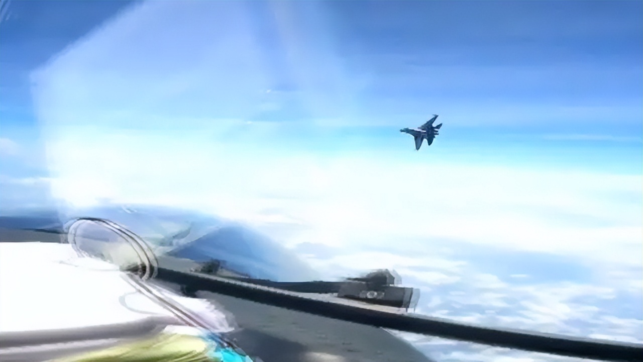 为什么飞行员都要很高,为什么飞行员的军衔都很高呢