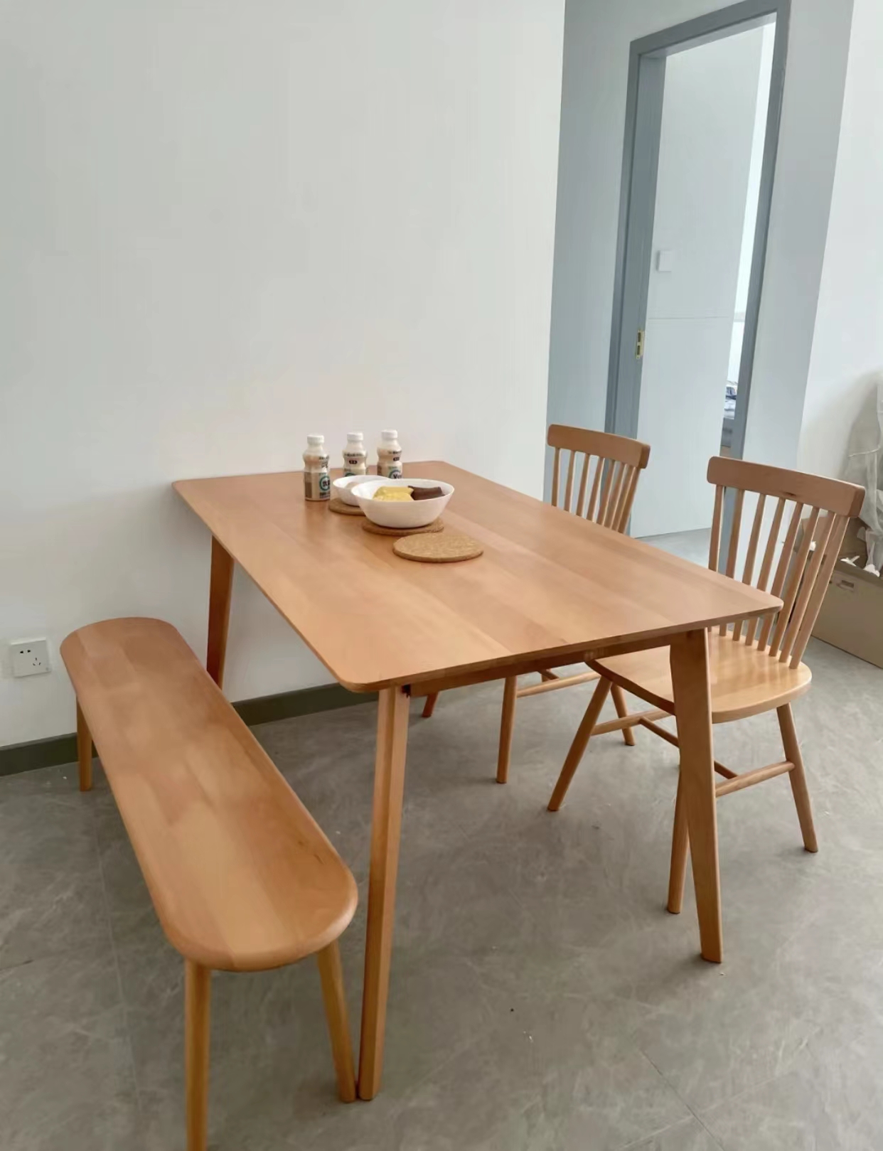 岩板餐桌使用过程中会裂吗,岩板餐桌角裂了