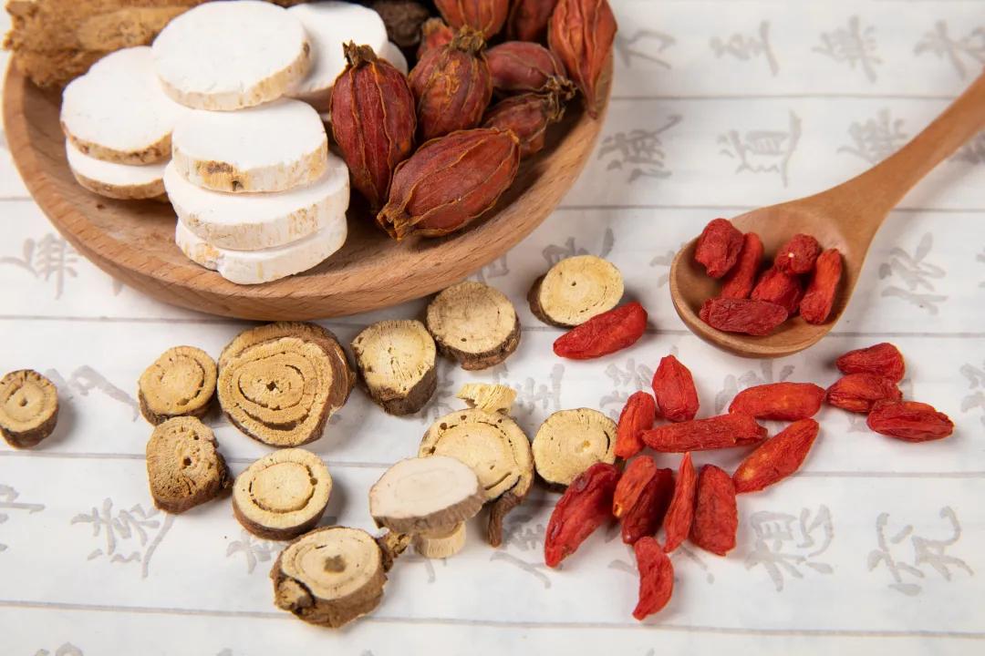 懂得了“三因”，也就了解了藏医