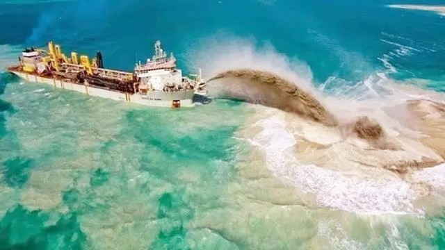 我国在南海部署了几艘航母,南海天鲸号航空母舰