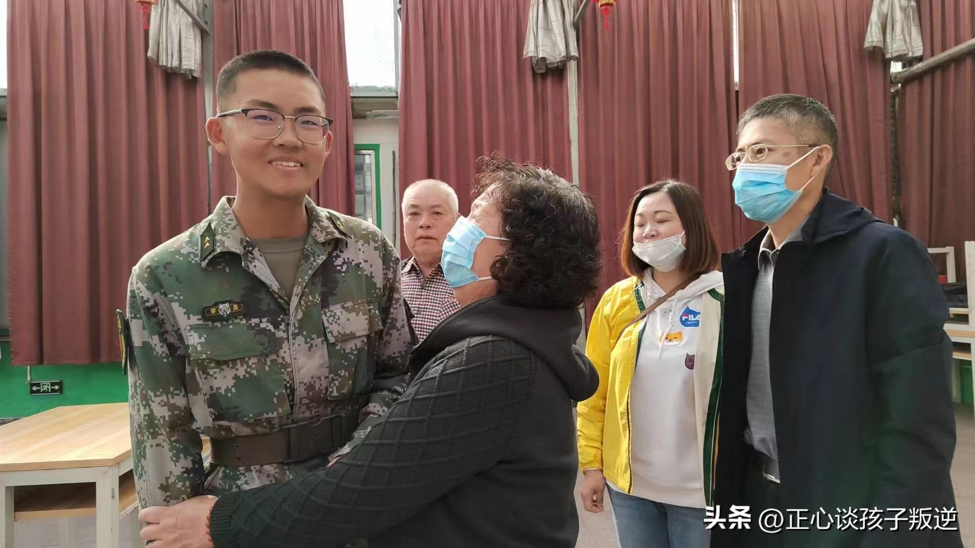 孩子初一叛逆期怎么教育,如何引导孩子初中时的叛逆期