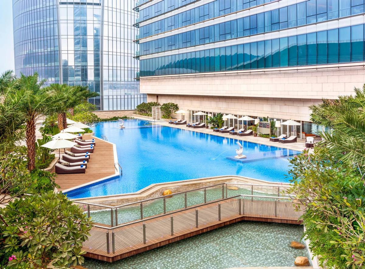 热舞狂欢燃情一“夏”珠海华发喜来登酒店以热情尊巴点燃湾仔海畔