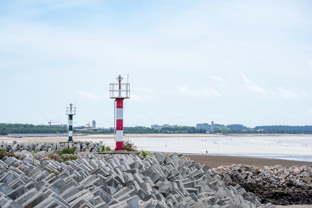 福建福州和厦门哪个城市实力更强,福建福州和福建厦门是一个地方吗