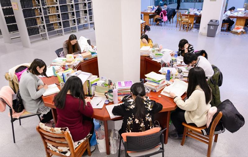 没有学位证只有毕业证可以考公务员吗,没有学位证只有毕业证可以考研吗