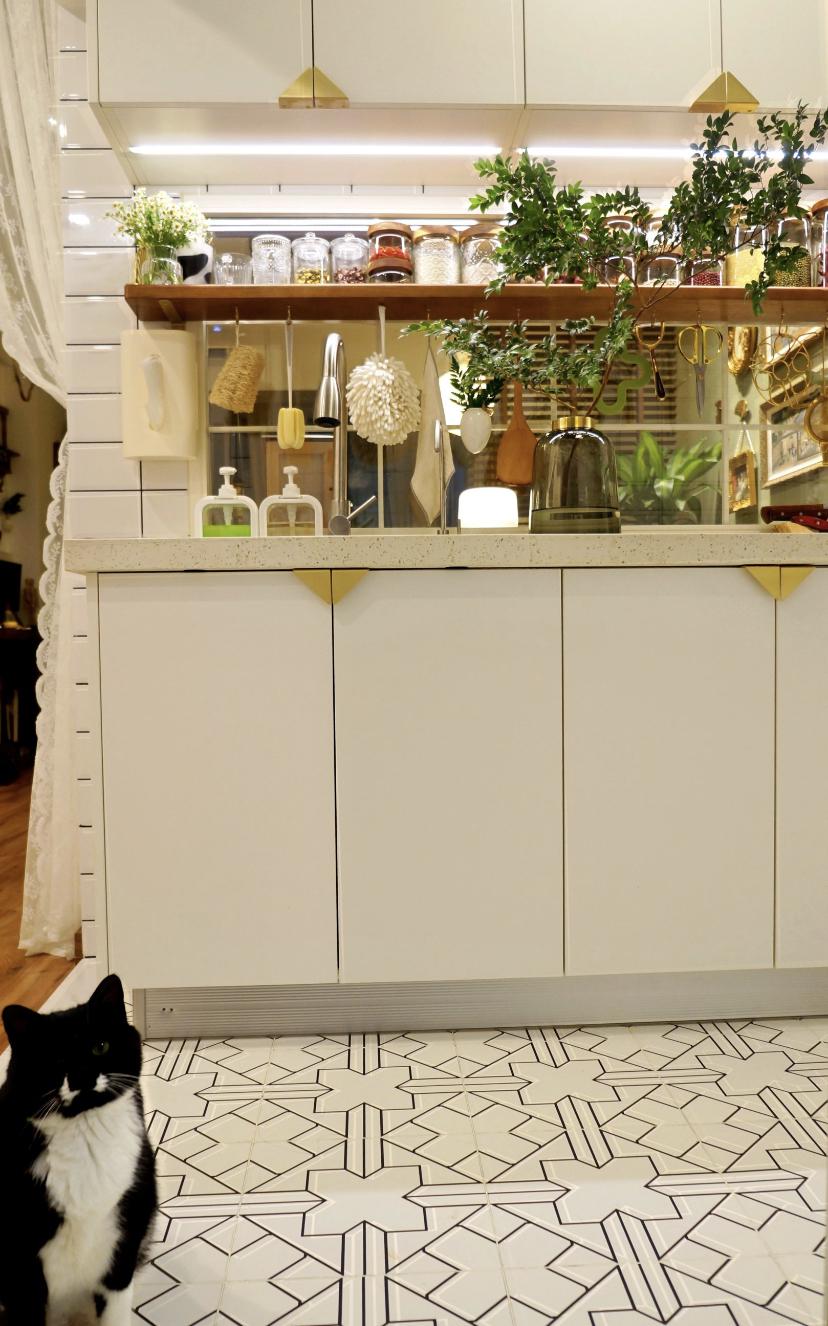 鎴愰兘鐙眳濂崇敓loft鍏瘬,鎴愰兘鐙眳濂冲