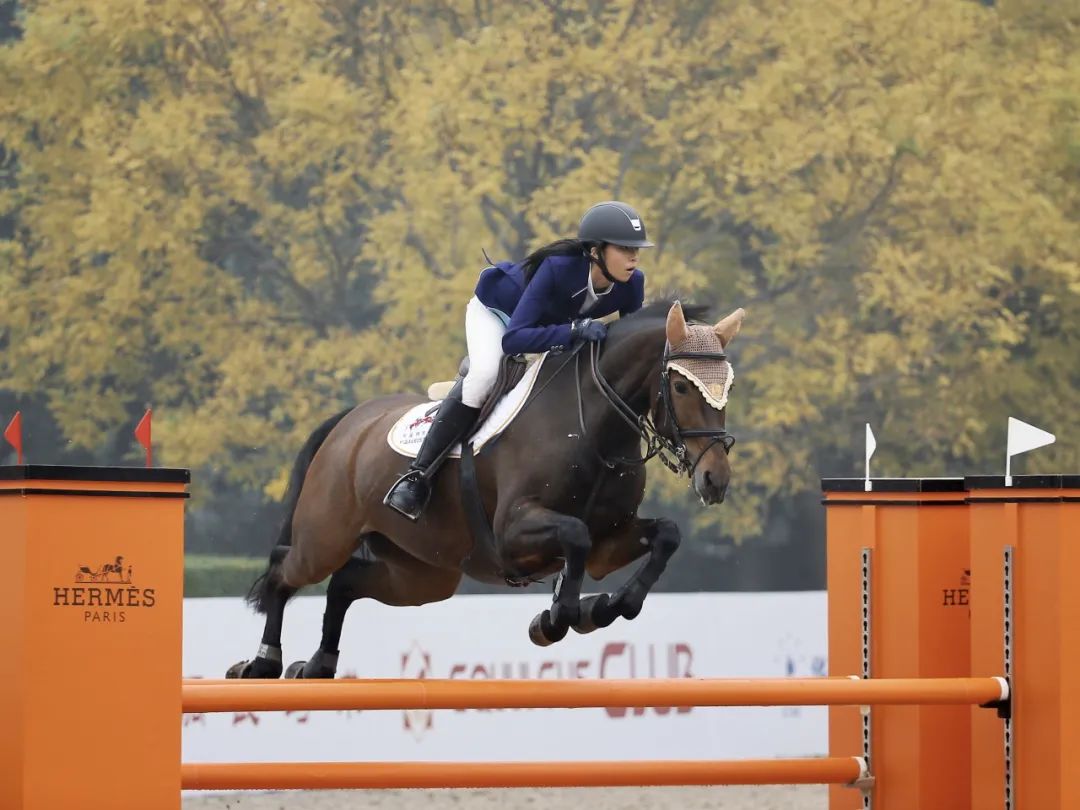 探索更适合青少年骑手的训练模式