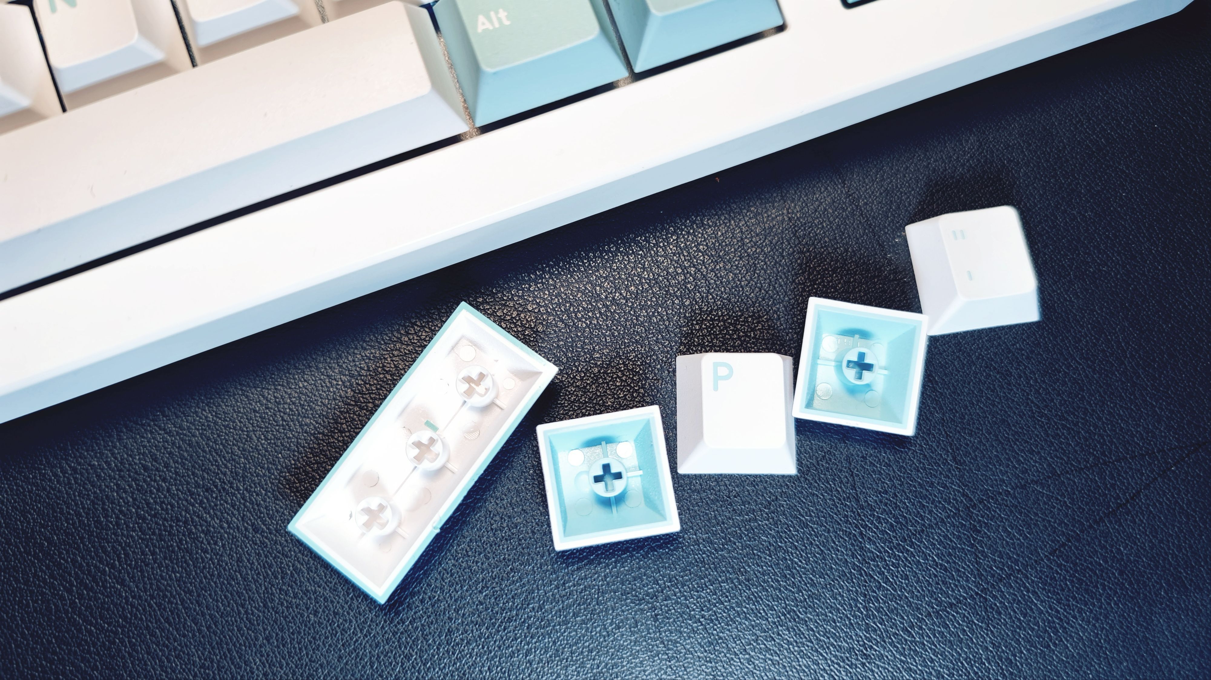 达尔优a81键盘灯光调节,达尔优a84pro机械键盘测评