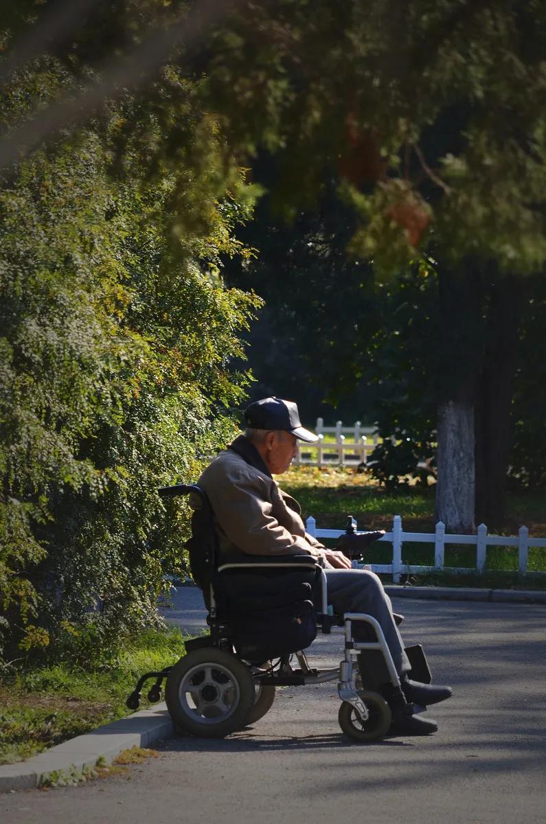 致80后的我们逐渐逝去的青春,致一代80后已经渐渐老去的我们