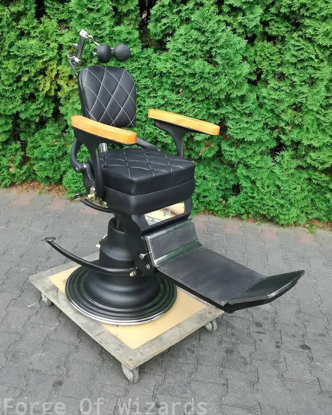 带你走进牙椅的百年发展史图片,带你走进200万年前的人类始祖生活