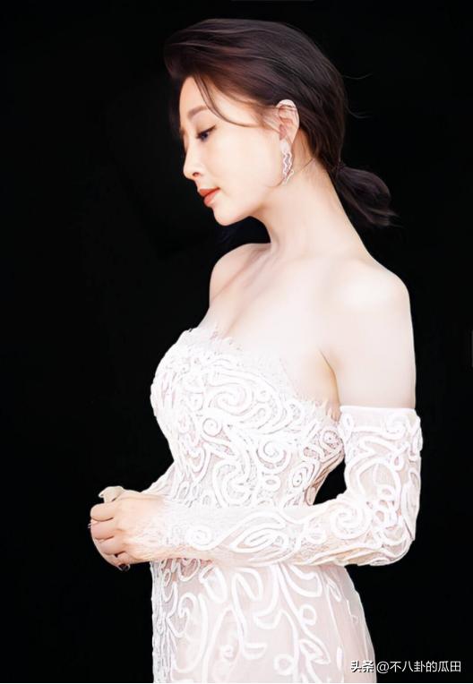 秦岚殷桃身材,殷桃秦岚身材