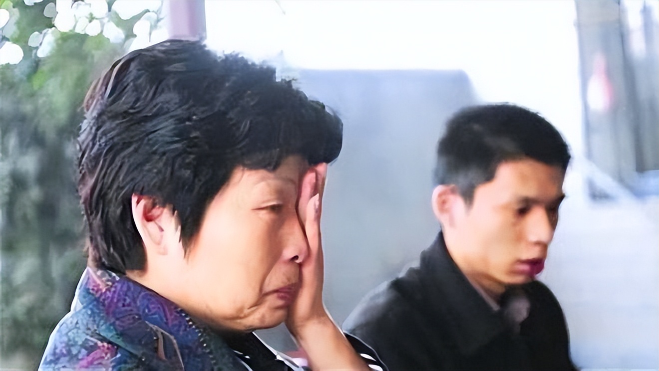 13年前，那位割肝救子，感动中国的“暴走妈妈”，后来怎么样了？