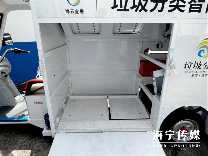 亮眼的白色车,亮眼的白车