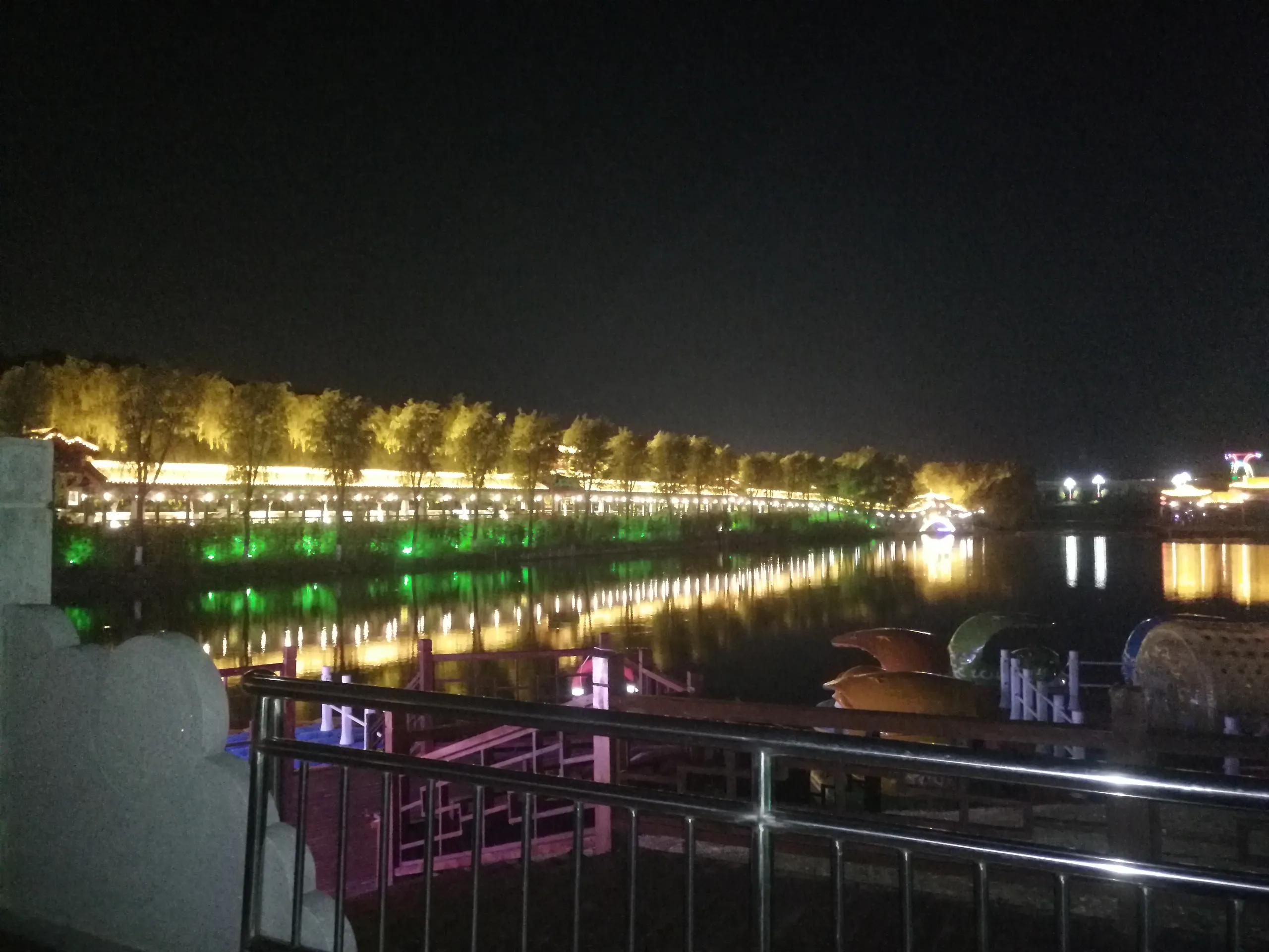 晚上西湖夜景游玩路线,晚上去西湖