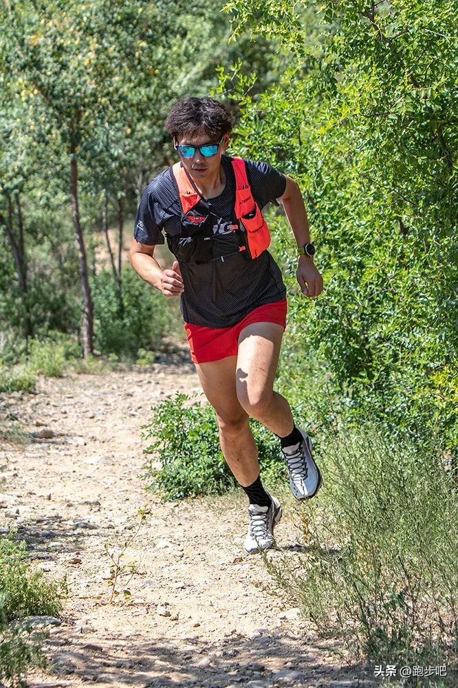 凯乐石fugapro3和classic哪个高端,凯乐石fugaathlete越野跑鞋