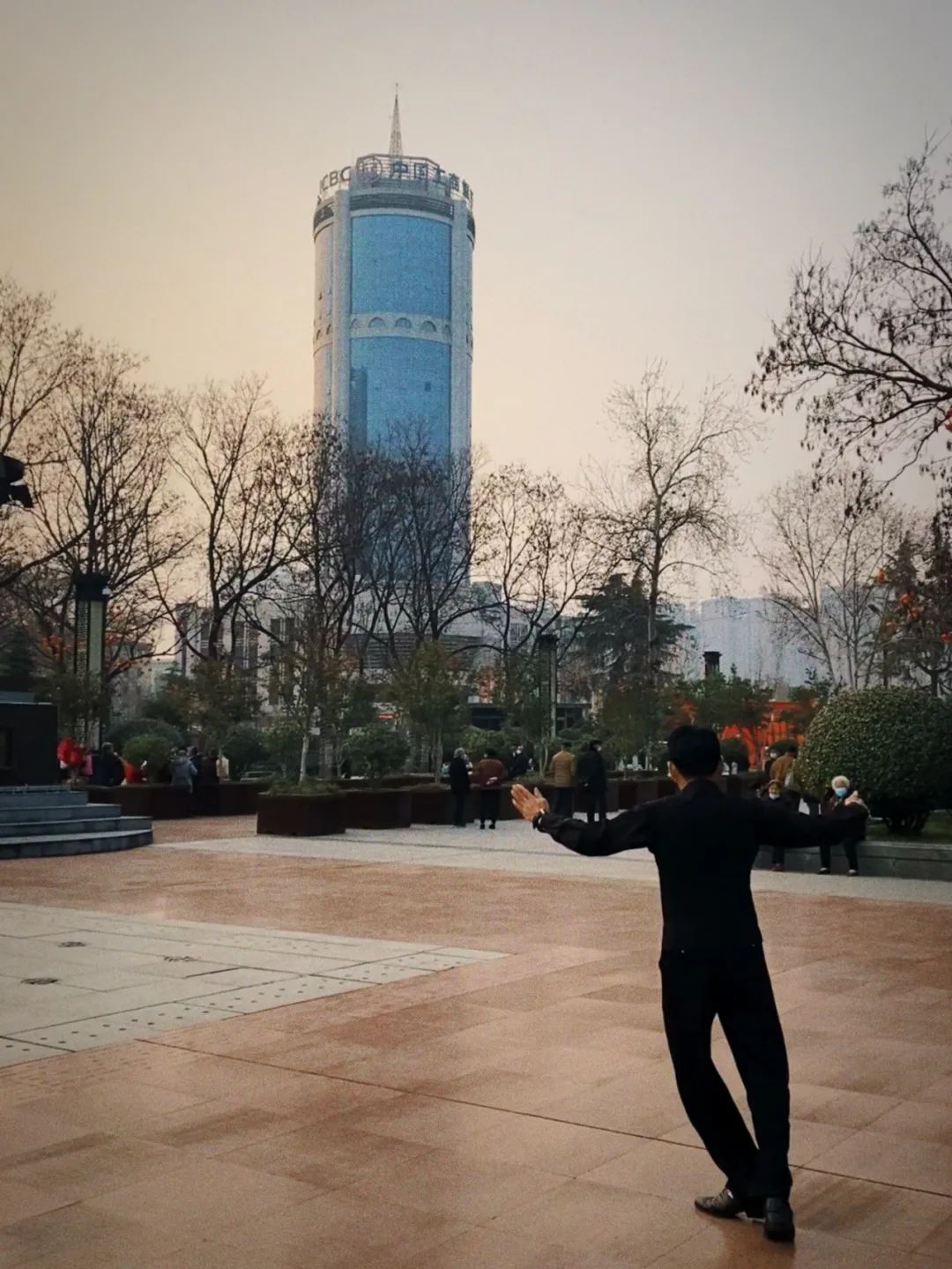 洛阳哪些房价近2年大起大落,洛阳房地产现状及未来走势