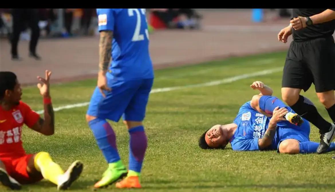 世界杯上的恶意犯规,世界杯恶意犯规处罚