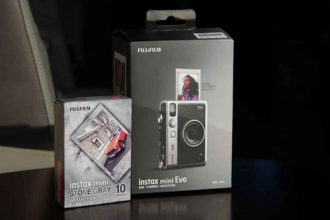 富士instaxminievo,富士instaxminievo怎么拍照