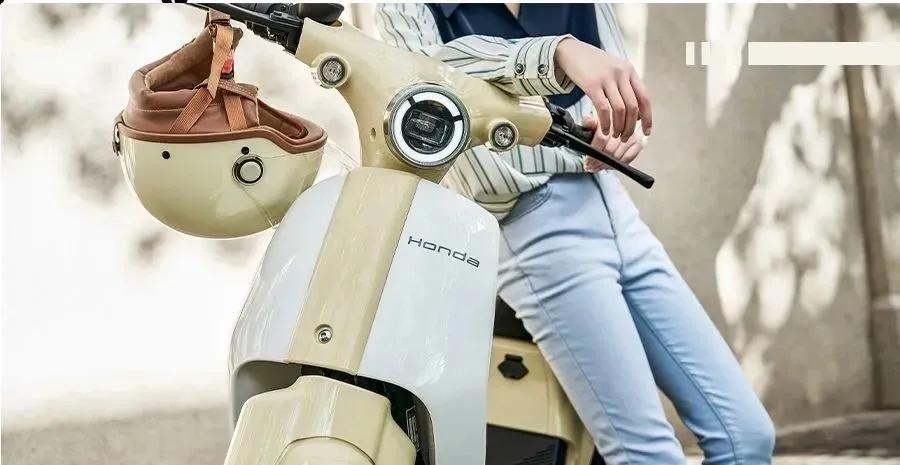 本田幼兽双座版,本田幼兽2018款