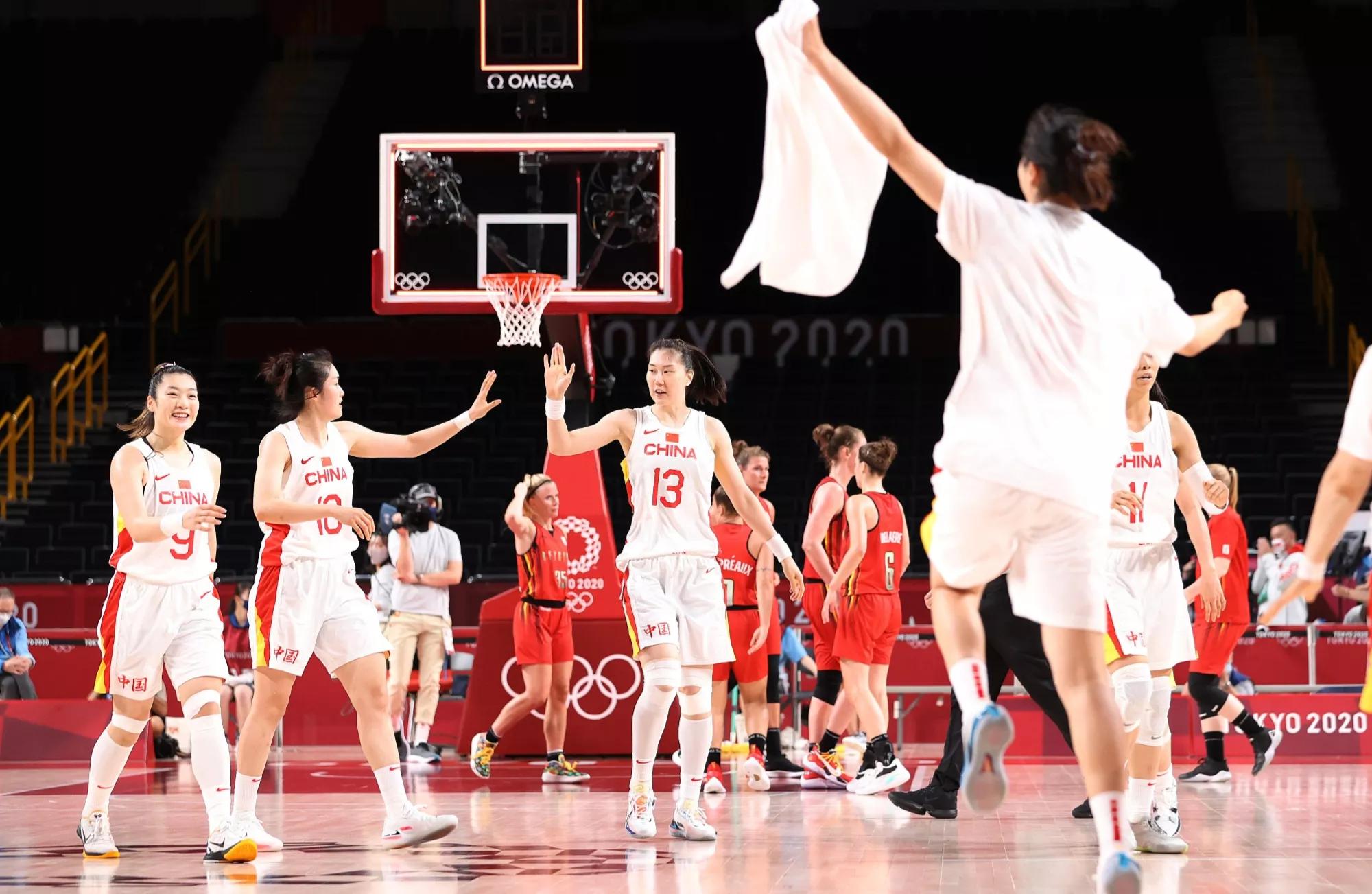 中国女篮对拉脱维亚女篮比赛录像,女篮世界杯中国对美国李月汝