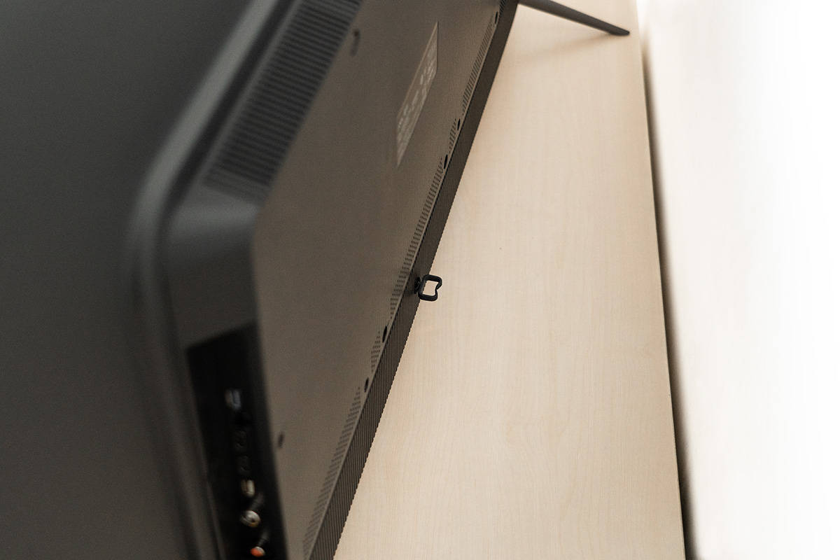 雷鸟鹏655寸4K游戏电视评测,雷鸟55寸曲面电视测评