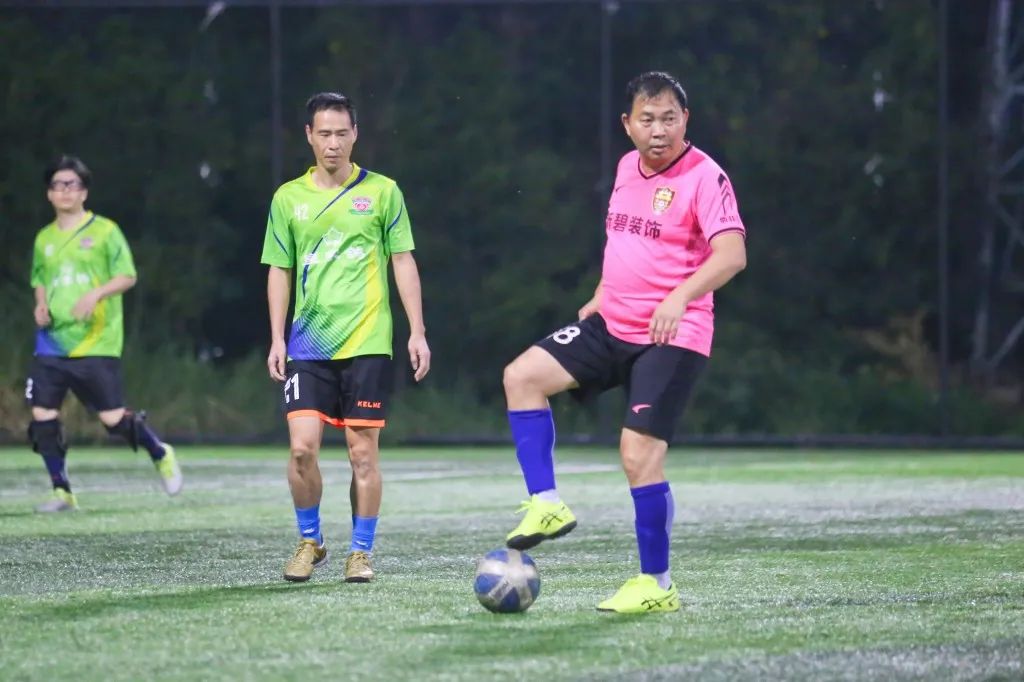 一起足球一起公益,一起为中国足球添砖加瓦